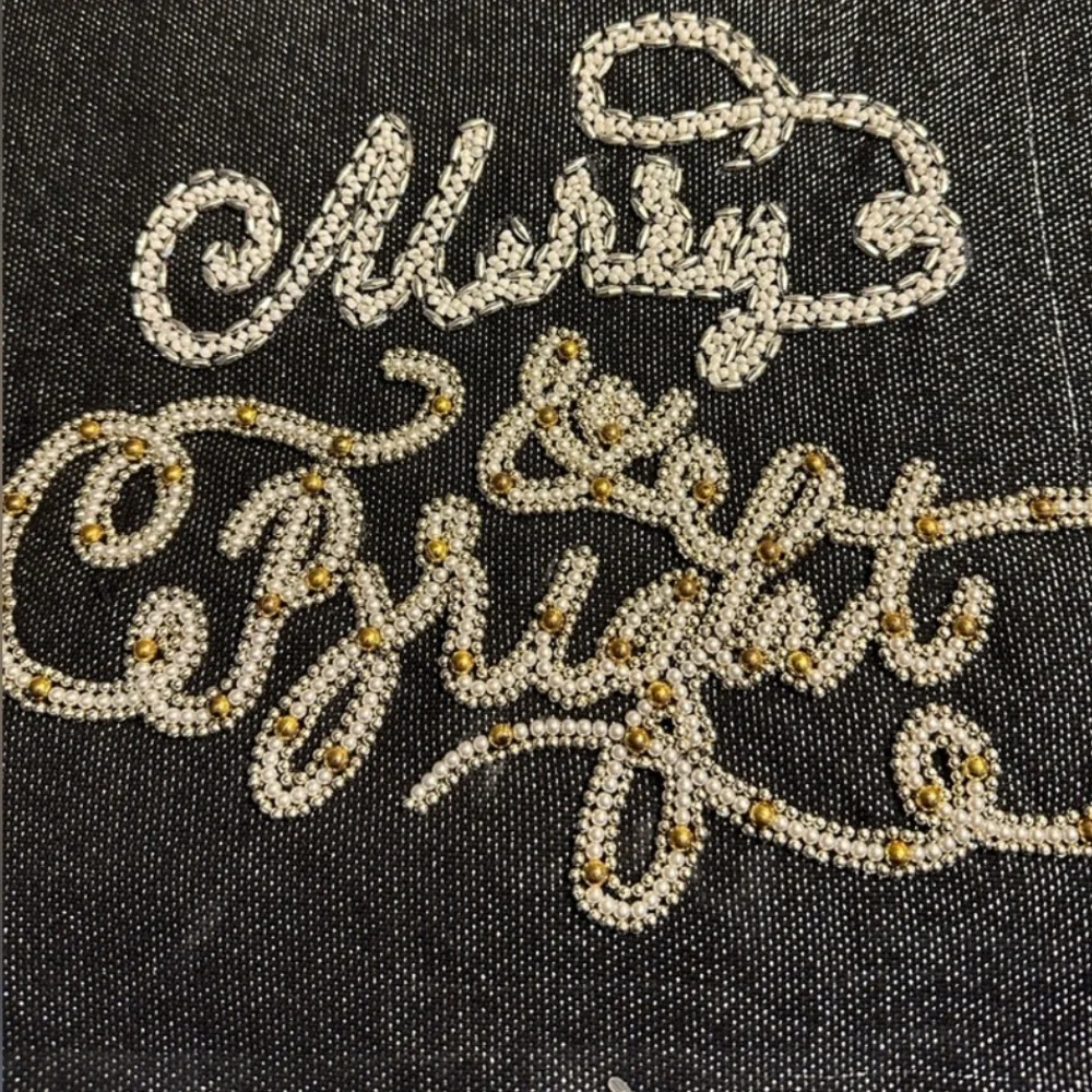 🆕Merry & Bright Table Runner